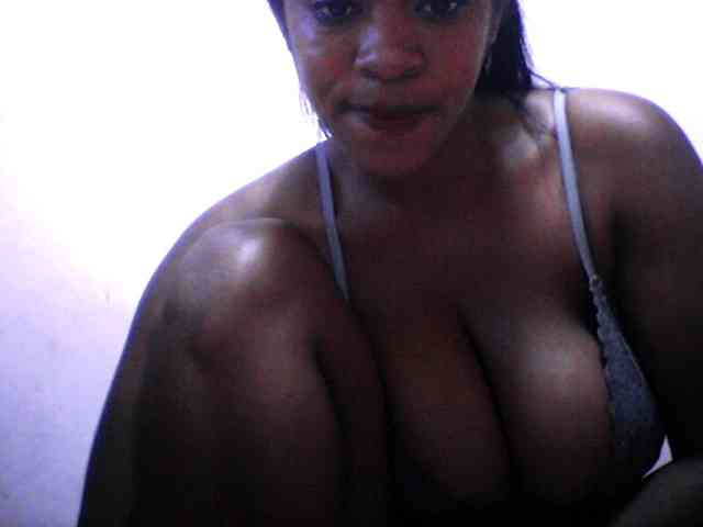 silviaLaBombe webcam
