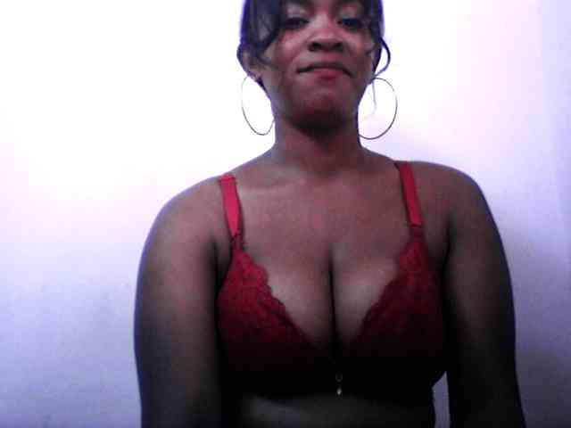 silviaLaBombe silviaLaBombe