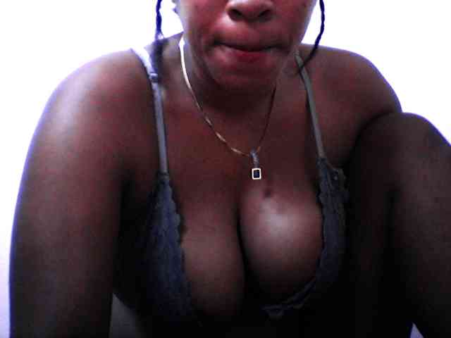 silviaLaBombe webcam