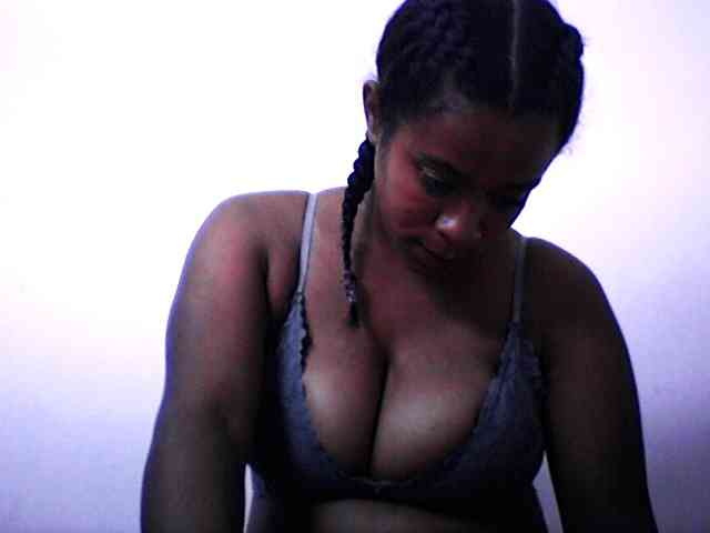 silviaLaBombe webcam