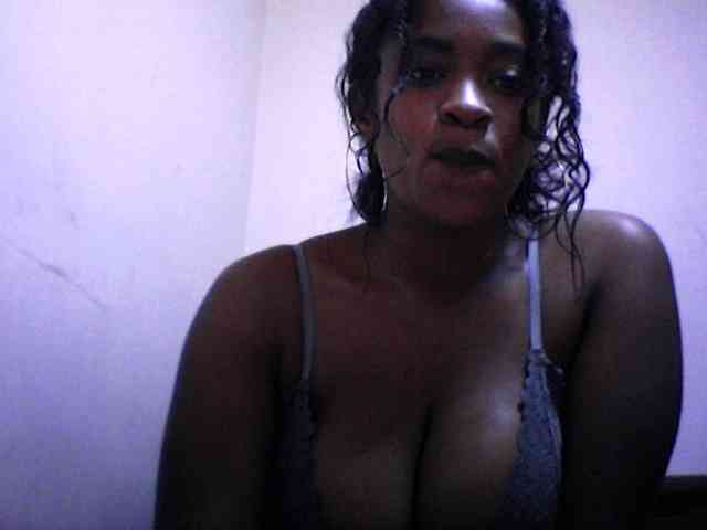 silviaLaBombe webcam