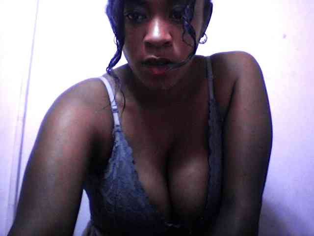 silviaLaBombe silviaLaBombe