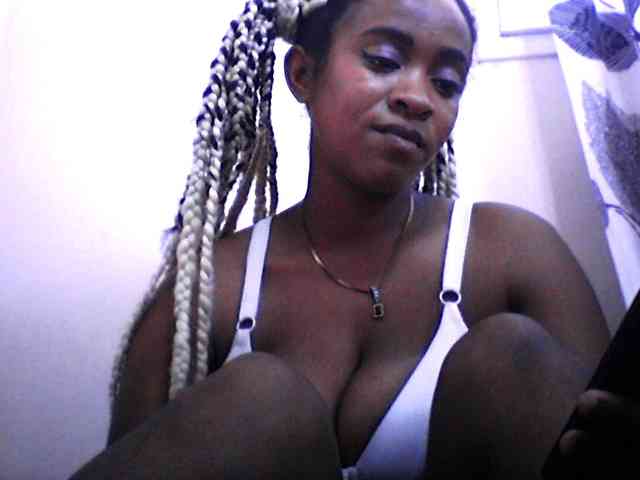 silviaLaBombe webcam