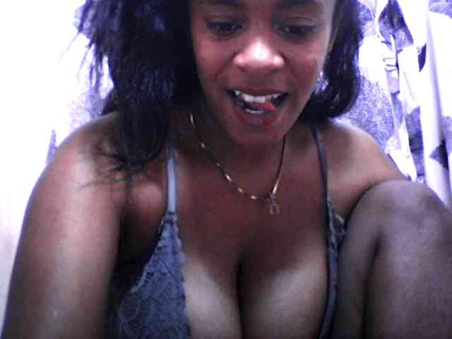 silviaLaBombe webcam