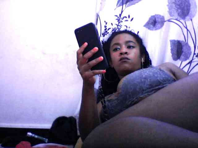 silviaLaBombe webcam