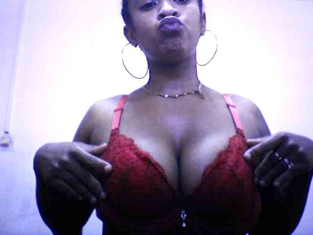 silviaLaBombe webcam