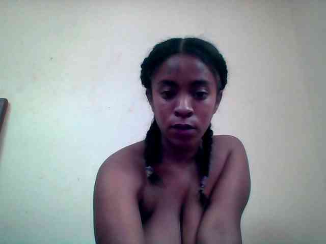 silviaLaBombe webcam