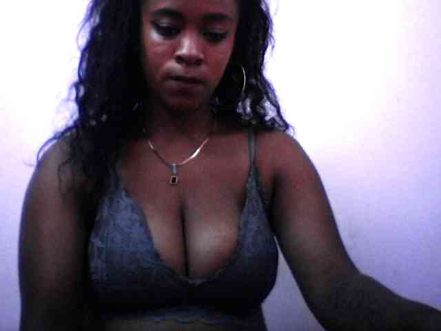 silviaLaBombe webcam