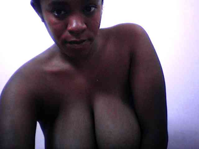 silviaLaBombe webcam