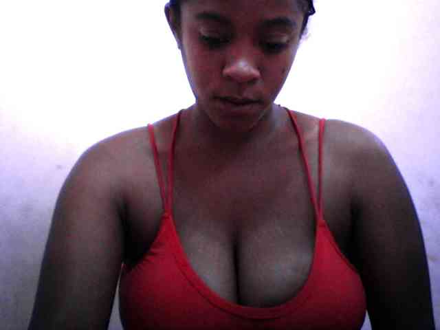 silviaLaBombe webcam