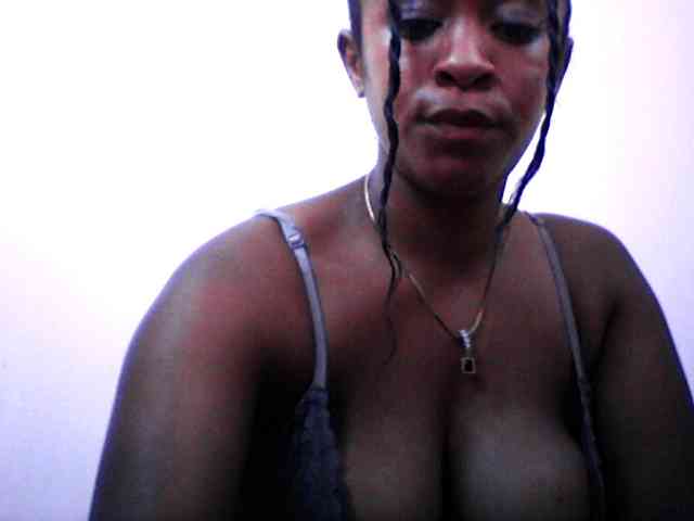 silviaLaBombe webcam