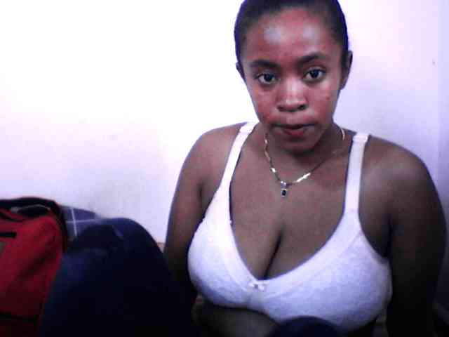 silviaLaBombe webcam