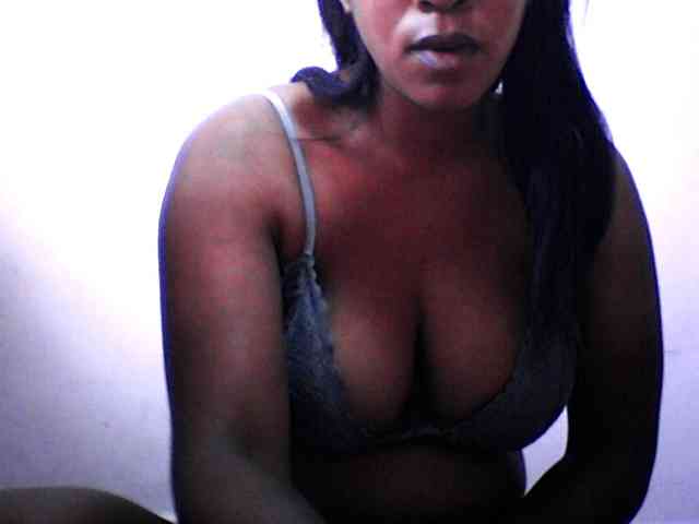 silviaLaBombe webcam