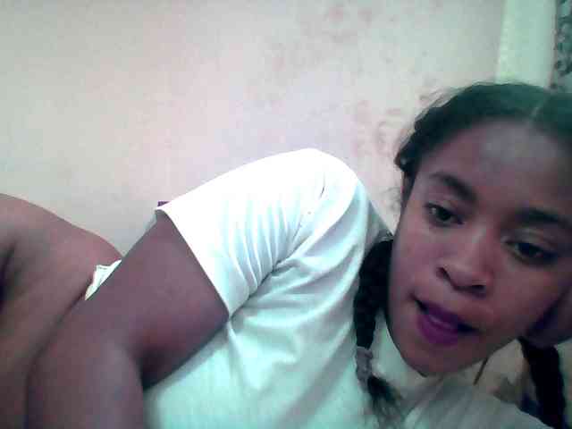 silviaLaBombe webcam