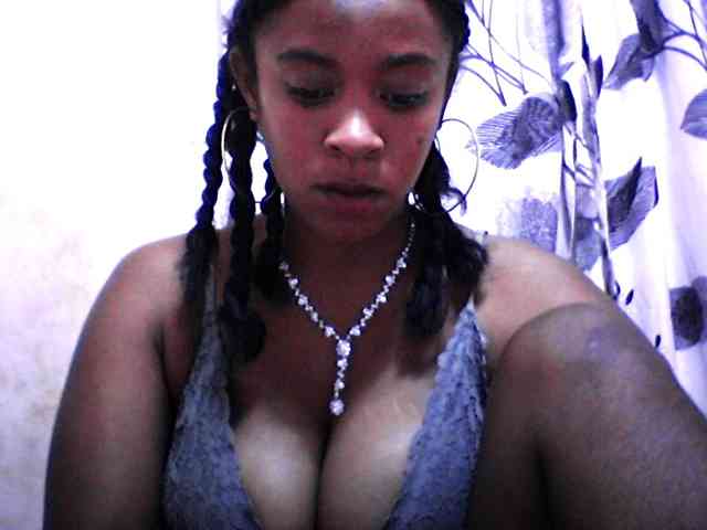 silviaLaBombe webcam