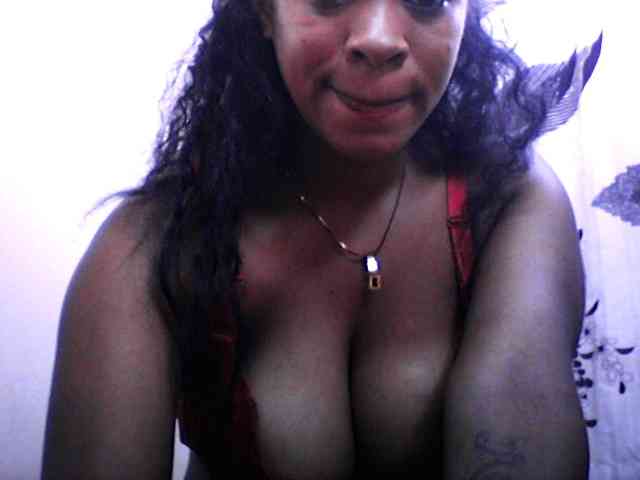 silviaLaBombe webcam