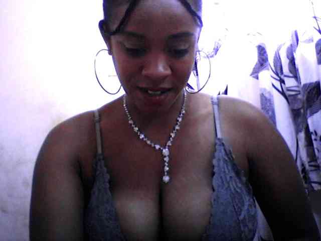 silviaLaBombe webcam