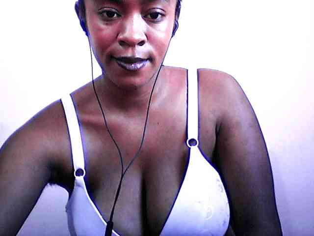 silviaLaBombe webcam