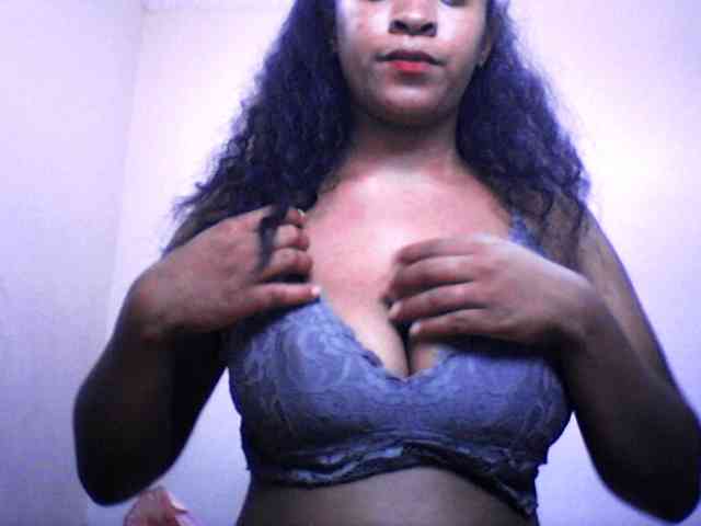 silviaLaBombe webcam