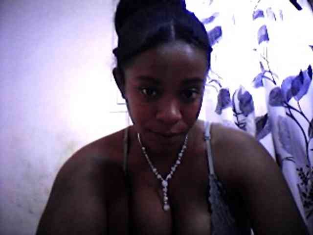 silviaLaBombe Live Webcam on BongaCams