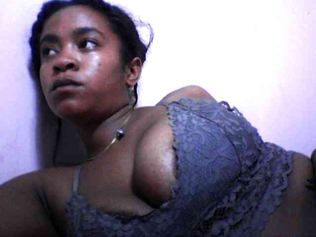 silviaLaBombe webcam