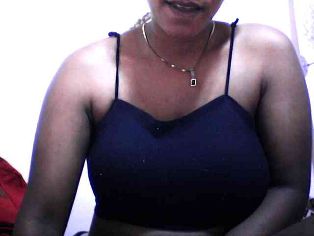 silviaLaBombe webcam