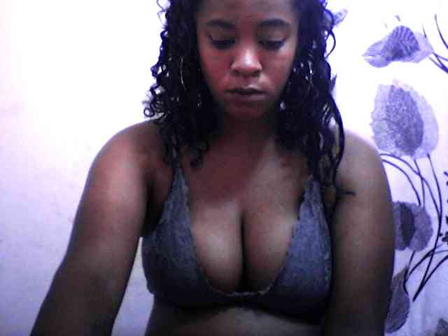 silviaLaBombe webcam