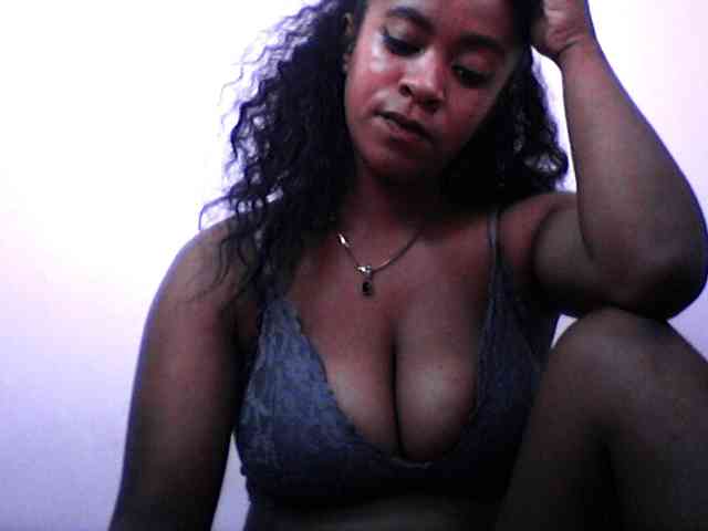 silviaLaBombe webcam