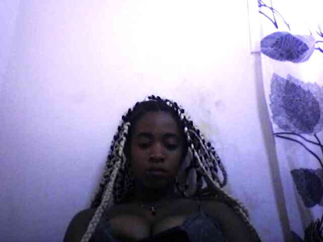 silviaLaBombe webcam