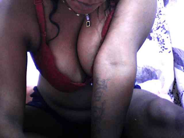 silviaLaBombe webcam