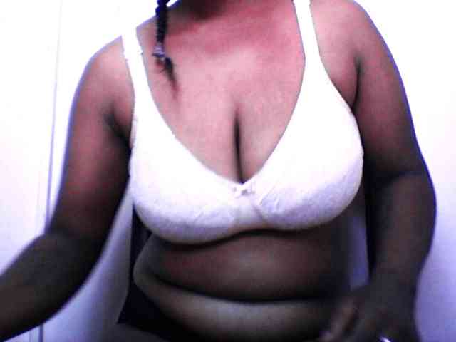 silviaLaBombe webcam