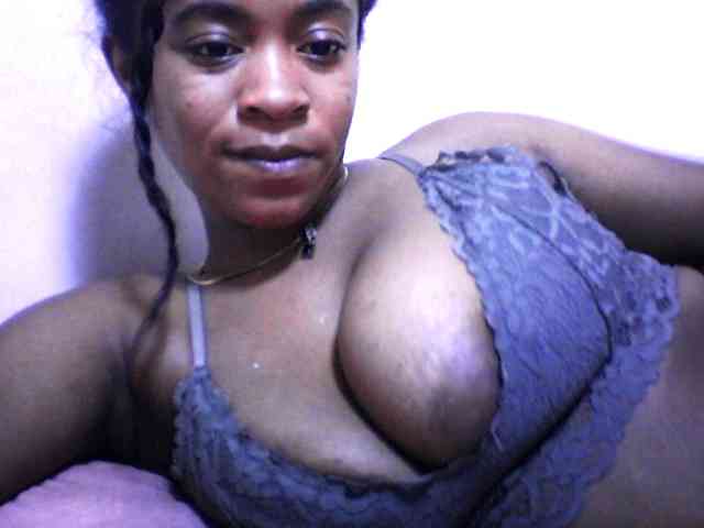 silviaLaBombe webcam