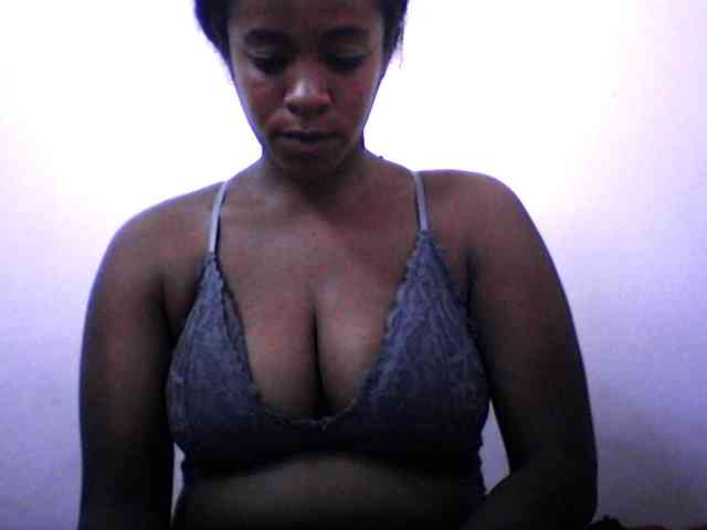 silviaLaBombe webcam