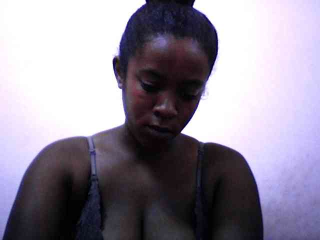 silviaLaBombe silviaLaBombe