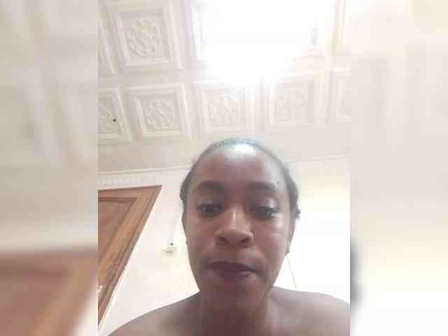 silviaLaBombe webcam