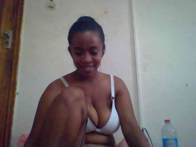 silviaLaBombe webcam