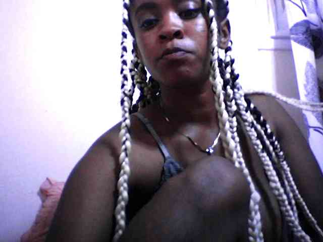 silviaLaBombe webcam