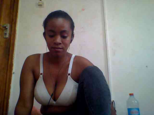 silviaLaBombe webcam