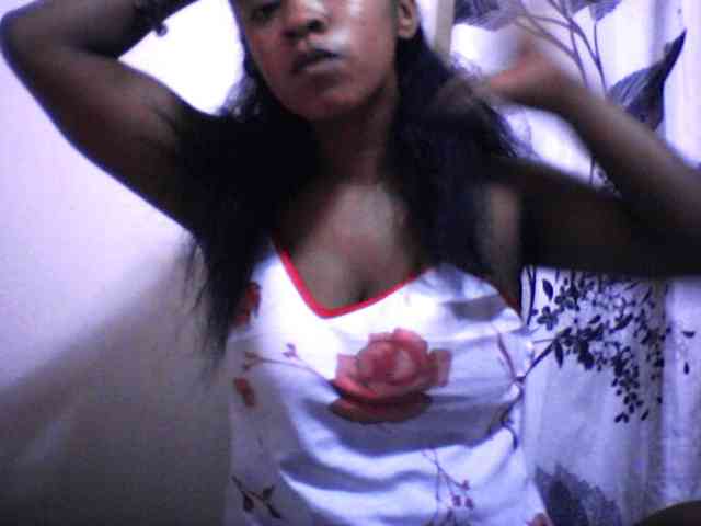 silviaLaBombe silviaLaBombe