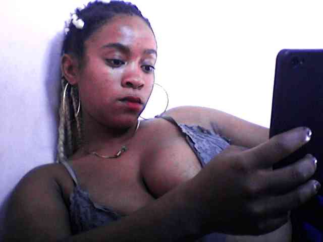 silviaLaBombe webcam