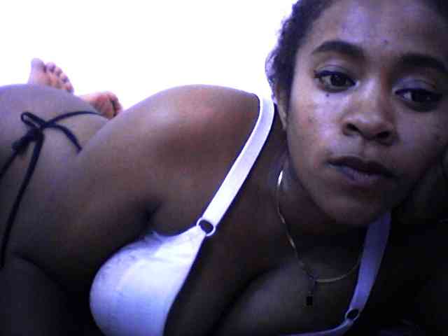 silviaLaBombe webcam