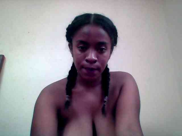 silviaLaBombe webcam