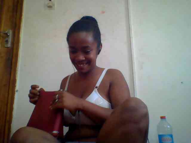 silviaLaBombe webcam