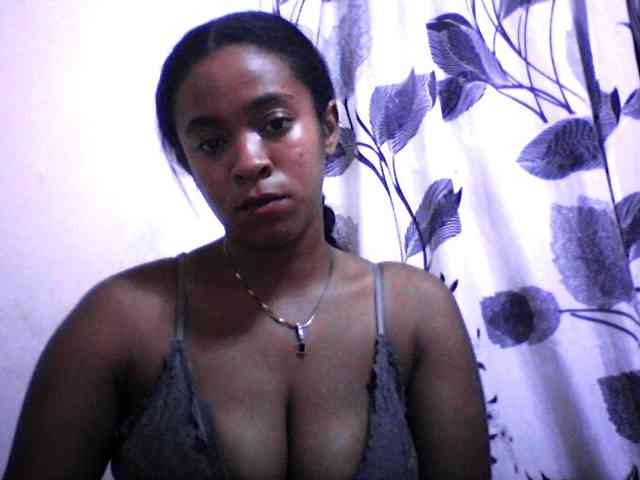silviaLaBombe webcam