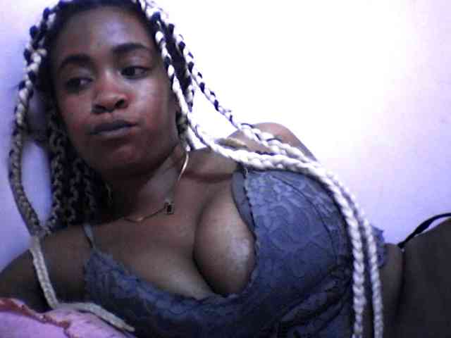 silviaLaBombe webcam