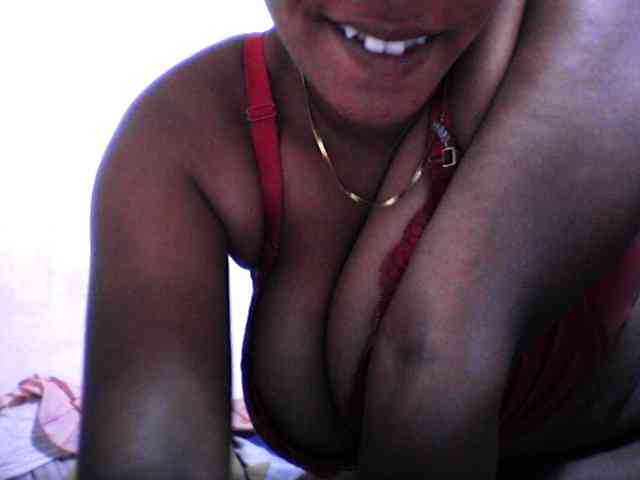 silviaLaBombe webcam