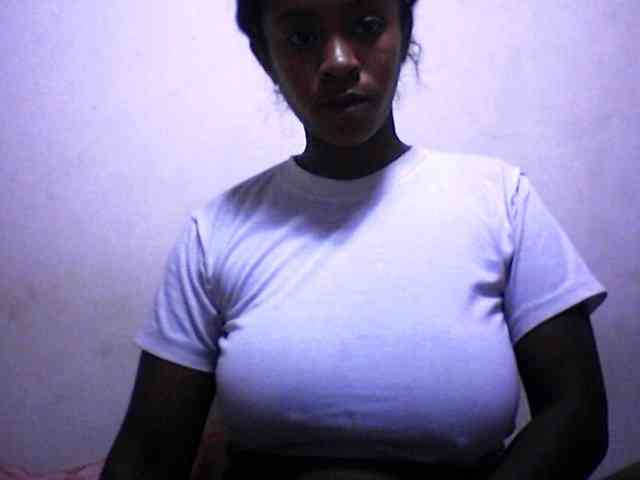 silviaLaBombe silviaLaBombe