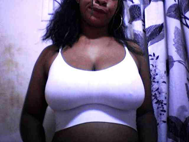 silviaLaBombe webcam