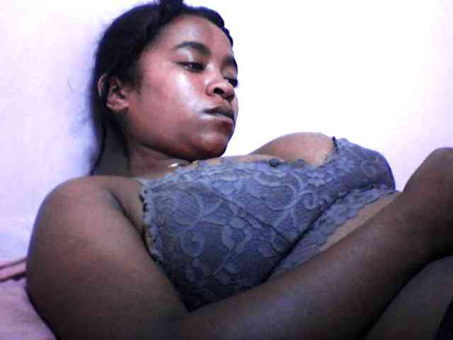 silviaLaBombe webcam