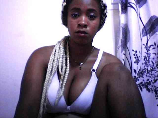 silviaLaBombe webcam